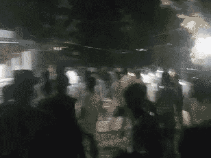 बंगाल के आसनसोल में पुलिस चौकी में तोड़फोड़-पथराव:पुलिस ने आंसू गैस के गोले छोड़े; लाउडस्पीकर की आवाज कम करने के निर्देश के बाद हंगामा