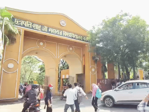 फ्लेवर और फ्रेगरेंस बनाना सिखा रहा सीएसजेएमयू:स्कूल आफ बेसिक साइंसेज में चल रहे एमएससी कोर्स में दिया जा रहा प्रशिक्षण