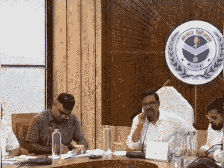 प्री-मानसून में हुए जलजमाव पर मेयर का सख्त निर्देश:बोले- समय रहते दूर करें कमी नहीं तो होगी कार्रवाई