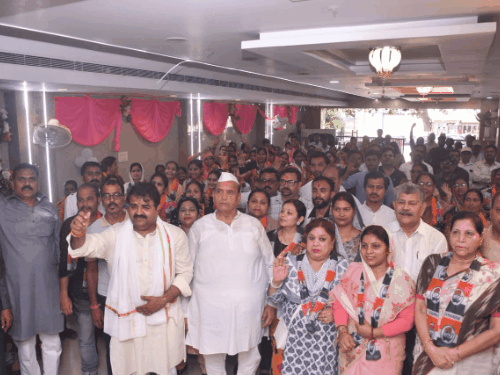 कांग्रेस का ‘नारी शक्ति विजय संकल्प’:कानपुर दक्षिण में 142 महिलाओं ने ली पार्टी की सदस्यता, आशनी अवस्थी बोलीं- पार्टी ने हमेशा बड़े पद दिए