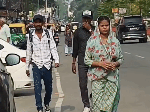 गोरखपुर में 36 डिग्री पहुंचा पारा:सुबह से ही उमस बढ़ी, आज हल्के बादल छाए रहने के आसार