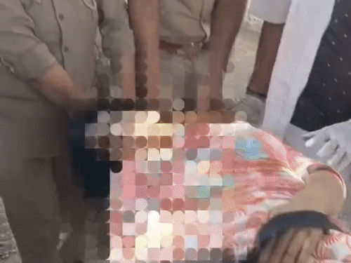 बरेली में युवती ने पुल से लगाई छलांग, हालत गंभीर:प्यार में मिले धोखे के बाद उठाया खौफनाक कदम, आईटी कंपनी में कार्यरत युवती ने जान देने की कोशिश की