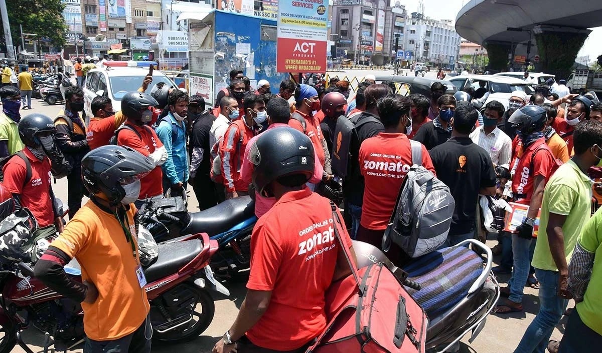 Gig Workers को अब मिलेगी Social Security, Zomato-Swiggy वालों को पूरी करनी होगी 90 दिन की शर्त