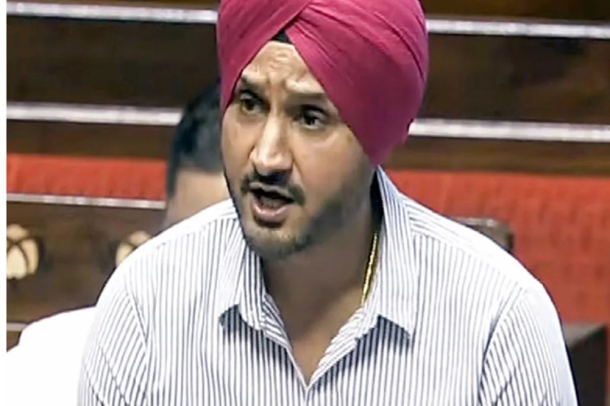 ‘कितने में बेची थी राज्यसभा सीट’, गद्दार कहे जाने पर भड़के हरभजन सिंह, AAP छोड़ने के बाद खोली पोल