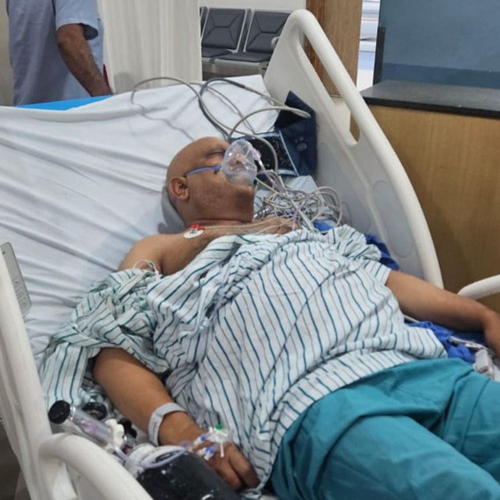 लखनऊ मुस्लिम धर्म पहुंचे मेदांता अस्पताल:कांग्रेस प्रदेश अध्यक्ष से की मुलाकात, जल्द स्वस्थ होने की दुआ किया