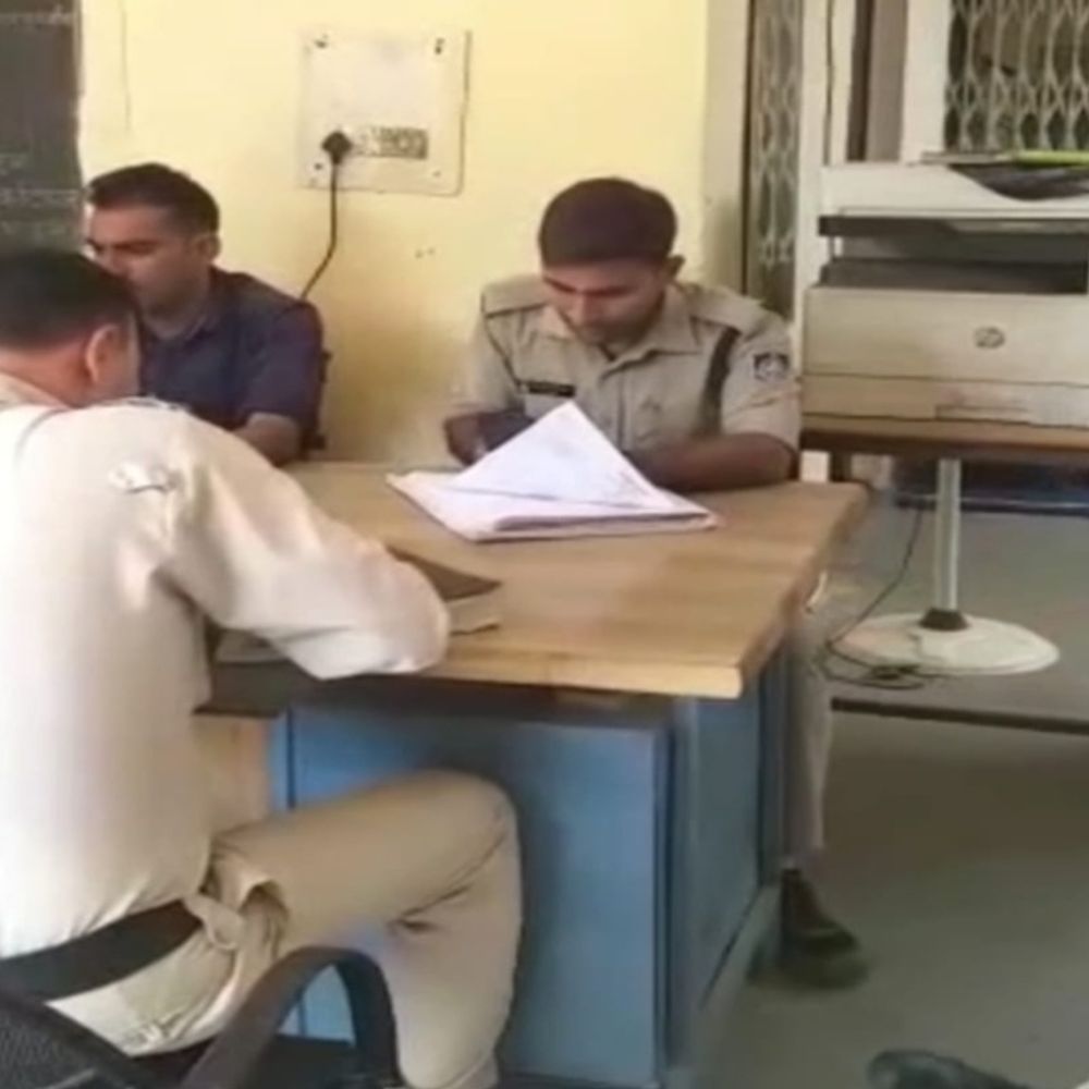 उद्यानिकी विभाग में सरकारी नौकरी के नाम पर ठगी:आरोपी ने खुद को अफसरों का करीबी बताकर 5 युवाओं से 7.75 लाख रुपए ठगे