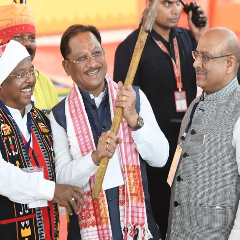 CM साय बोले- जनजातीय समाज भारत की सांस्कृतिक आत्मा:बिरसा मुंडा की 150वीं जयंती पर लाल किले मैदान में जुटे हजारों जनजातीय प्रतिनिधि