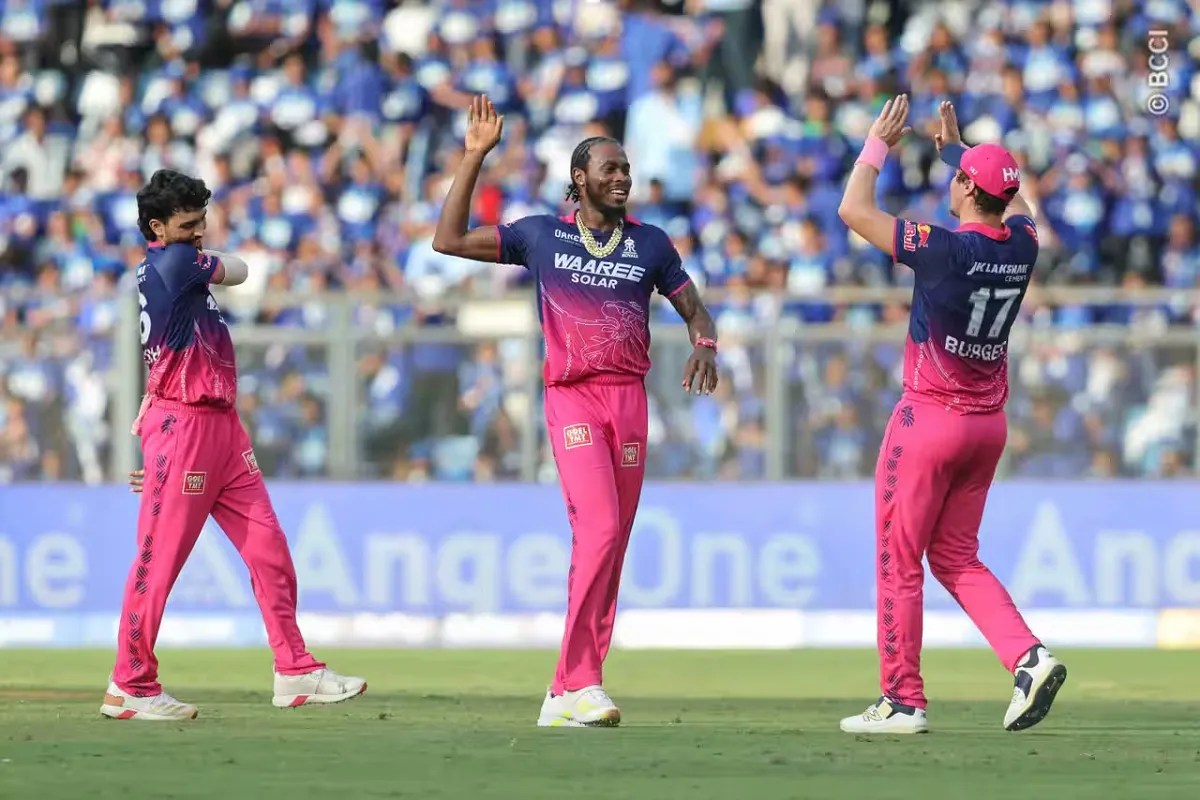 MI vs RR: ‘मुझे गेंदबाज मत कहो…’ प्लेयर ऑफ द मैच जीतने के बाद बोले जोफ्रा आर्चर, 15 गेंद पर ठोके थे 35 रन
