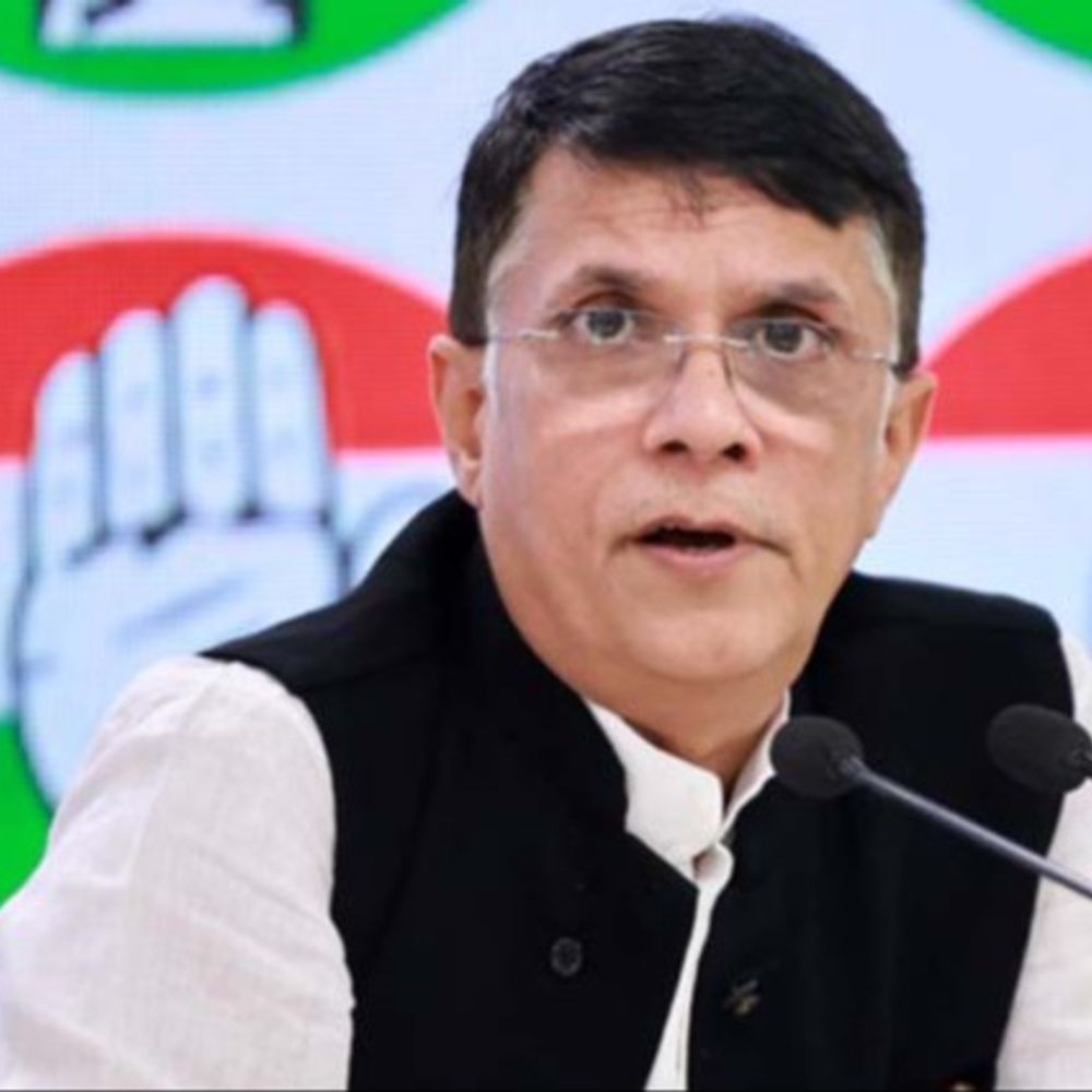 सुप्रीम-कोर्ट ने पवन खेड़ा को अग्रिम जमानत दी:कहा- बिना बताए भारत न छोड़ें; कांग्रेस बोली- खेड़ा को डराने के लिए 60 पुलिसकर्मी भेजे गए