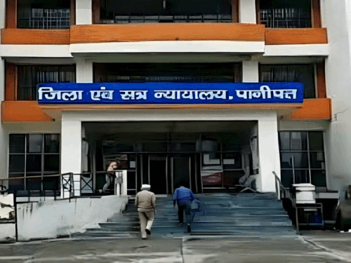 पानीपत कोर्ट में पेश न होना पड़ा भारी:चार आरोपी भगोड़ा घोषित, अब संपत्ति कुर्क करने और नई FIR दर्ज करने के आदेश