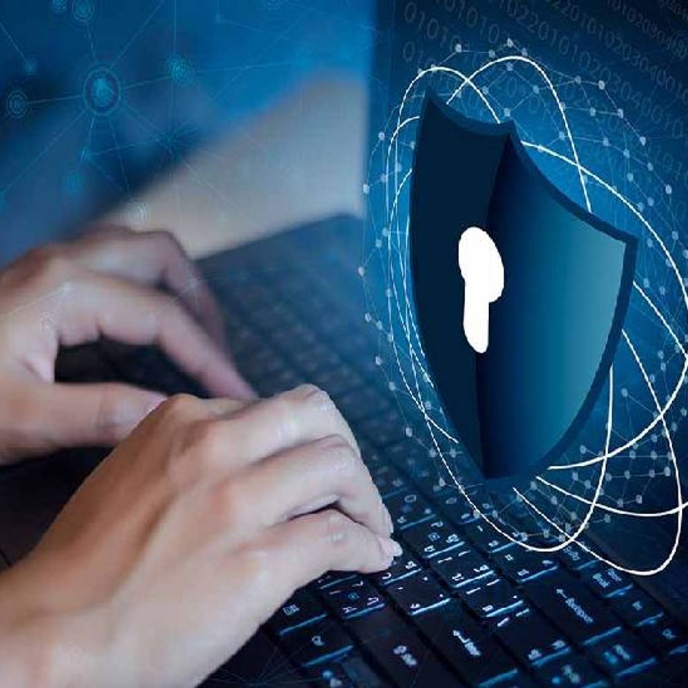 नाबालिग बेटे ने मां के खाते से 33 लाख ट्रांसफर कर पड़ोसी को बनाया मालामाल
