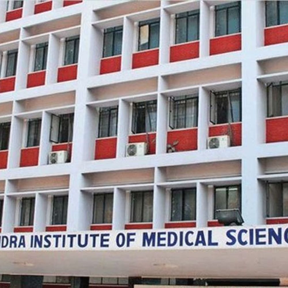 रिम्स में एक नर्स के जिम्मे 20 मरीज, नियम- 5 मरीजों पर एक नर्स का
