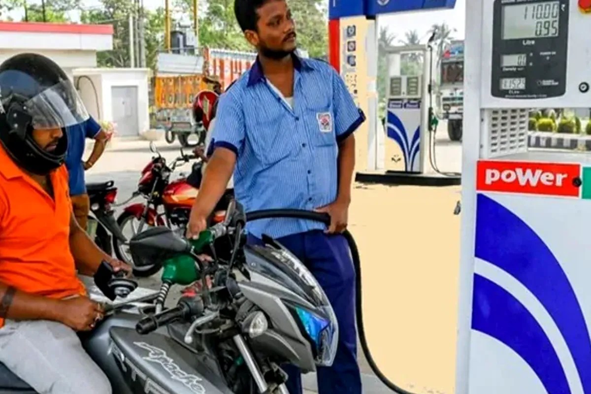 Petrol Diesel Price Hike : पेट्रोल-डीजल के दाम बढ़े, जानें भोपाल में क्या हैं नई कीमतें