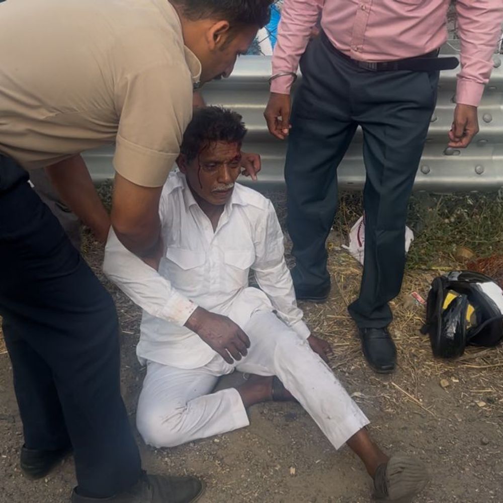 गोराया-फिल्लौर हाईवे पर वाहन की टक्कर से बाइक सवार घायल