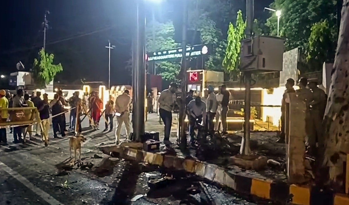 Punjab High Alert | जालंधर और अमृतसर में सैन्य ठिकानों के पास हुए जोरदार धमाके, IED के इस्तेमाल की आशंका, उच्च-स्तरीय जांच शुरू
