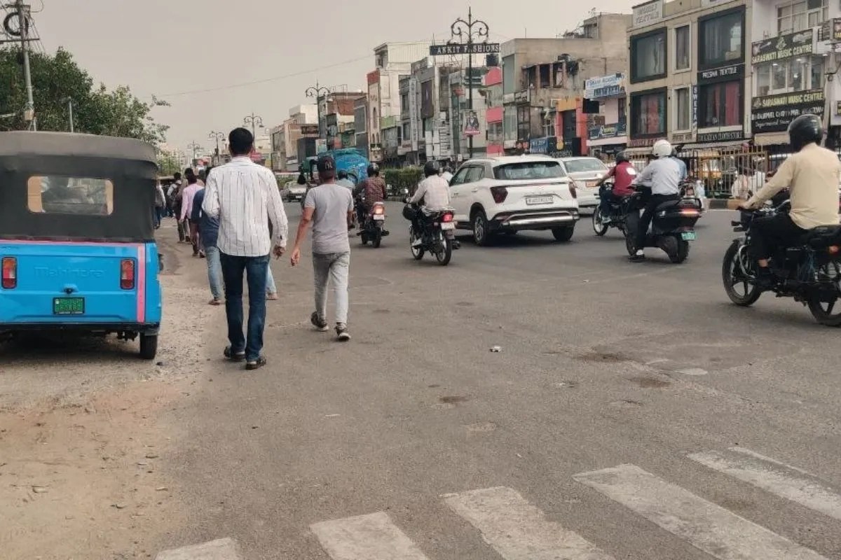 Road Safety :’सड़क सिर्फ रास्ता नहीं, जिम्मेदारी का आईना है’