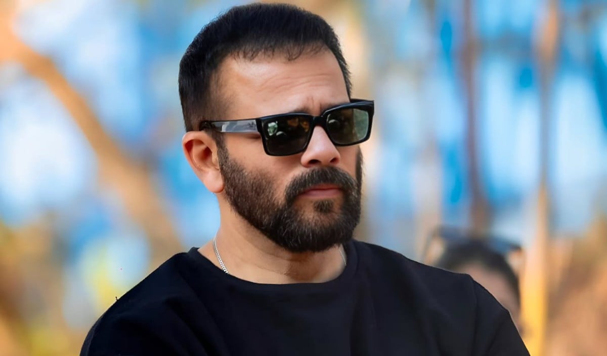 Khatron Ke Khiladi 15: Cape Town में हेलीकॉप्टर से Rohit Shetty की Grand Entry, बोले- ये Season जबरदस्त होगा