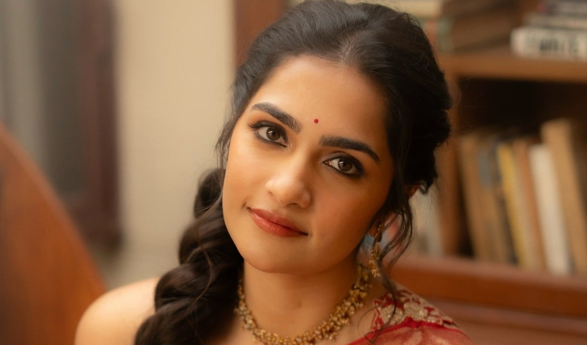 Rukmini Vasanth की ‘डीपफेक’ बिकनी तस्वीरें वायरल, अभिनेत्री ने गोपनीयता के उल्लंघन पर जताई नाराजगी, दी कानूनी कार्रवाई की धमकी