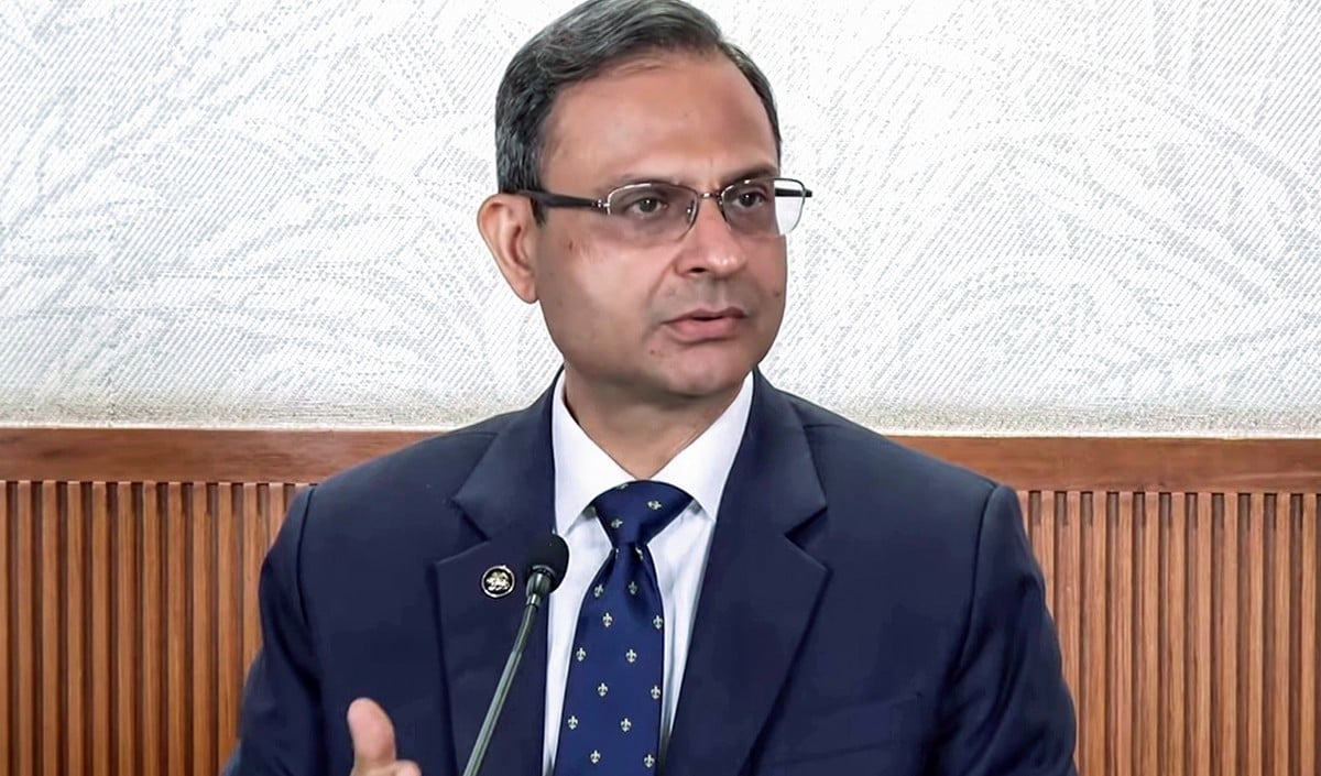 Crude Oil की बढ़ती कीमतों पर RBI का अलर्ट, आम आदमी की जेब पर पड़ेगा सीधा असर