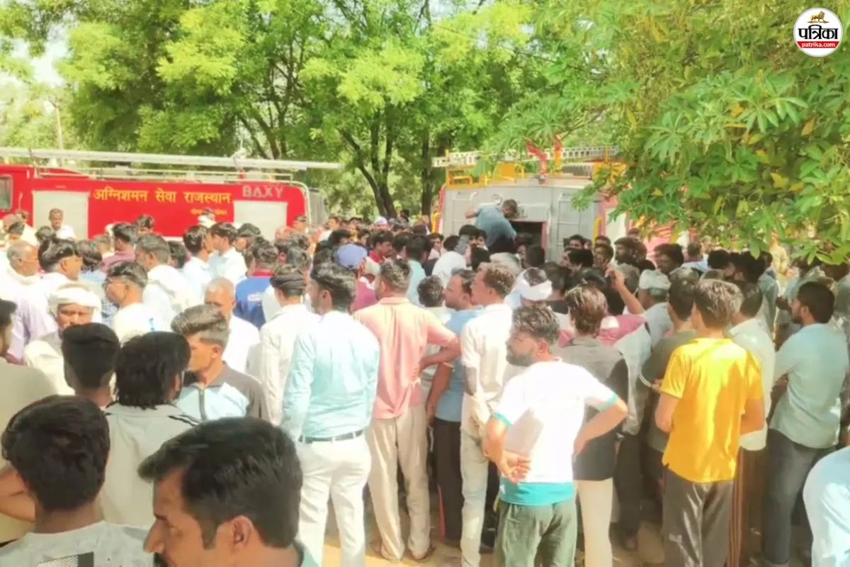 Sikar Fire: गैस एजेंसी गोदाम में लगी आग, कर्मचारी जिंदा जला