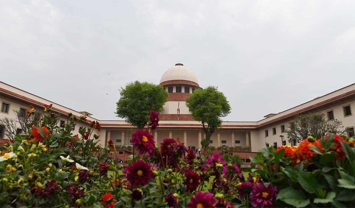 आतंकवाद मामलों में जमानत पर Supreme Court में ‘घमासान’, Ajmal Kasab और Hafiz Saeed का नाम लेकर केंद्र ने अदालत से पूछे सवाल
