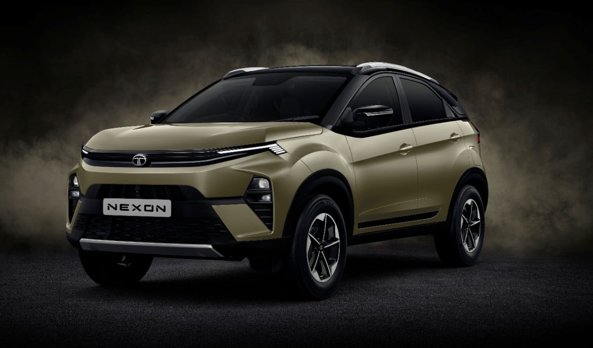 Tata Motors का बड़ा धमाका: अब 10 लाख से कम में Panoramic Sunroof वाली Nexon हुई लॉन्च