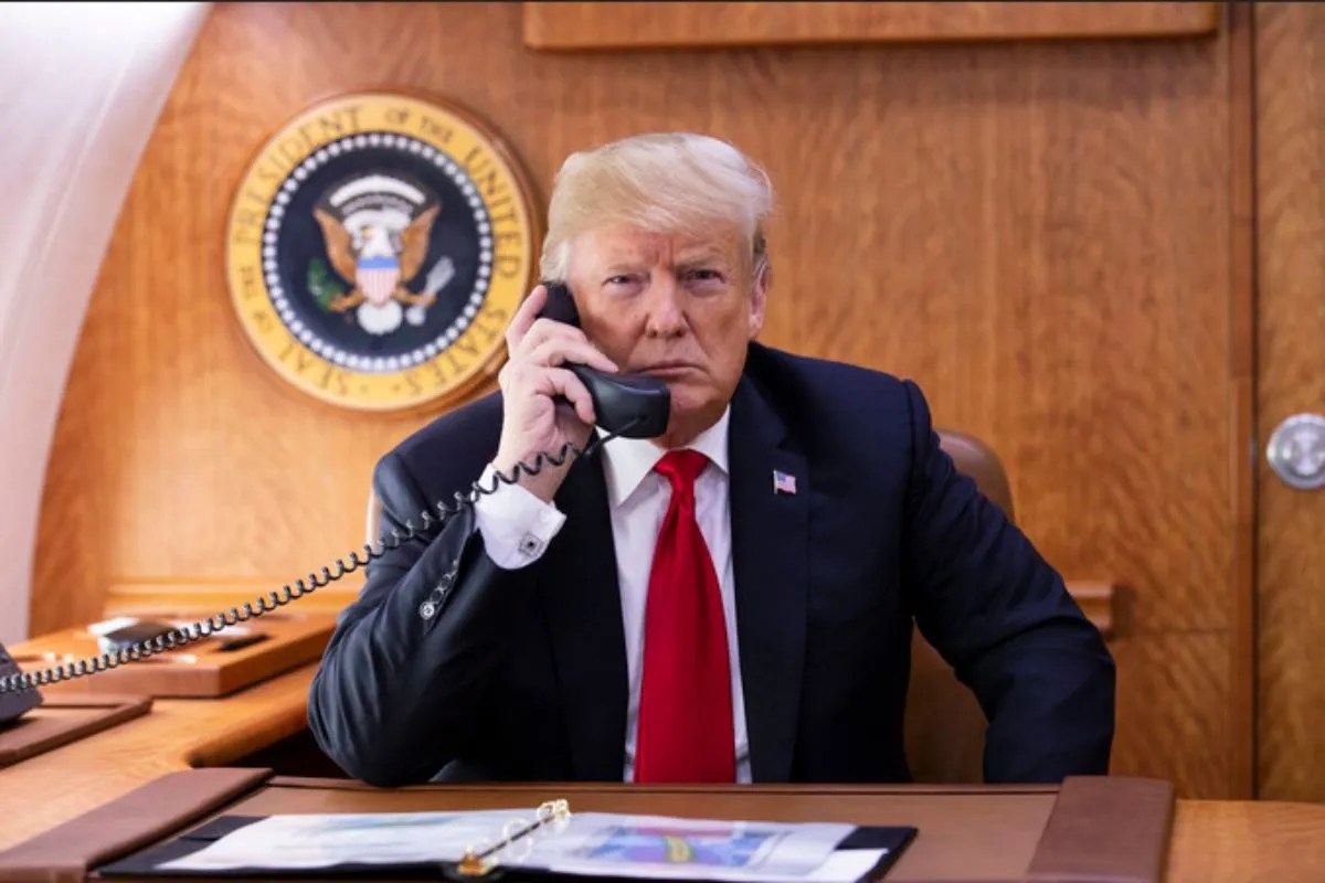 क्या Iran पर फिर से हमला करने वाला है America? होर्मुज में ब्लॉकेड और अब इजरायल ने शुरू कर दी सैन्य तैयारी