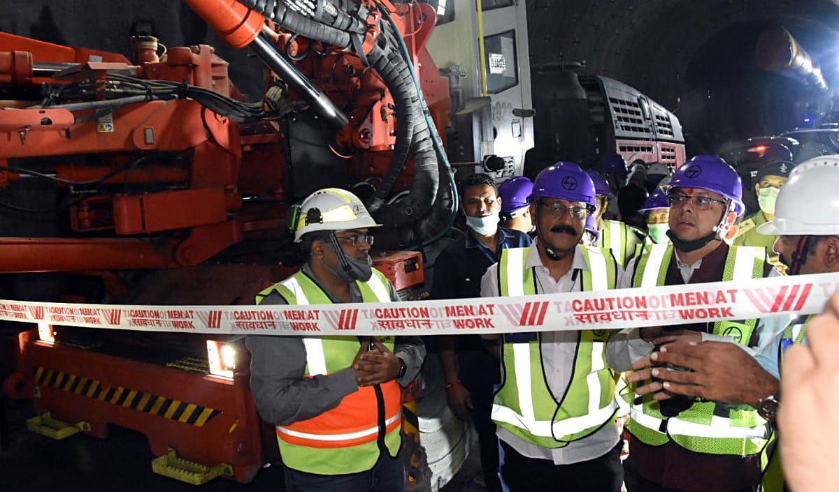 Ujjain Express Derail In Rishikesh | ऋषिकेश: योग नगरी स्टेशन के पास उज्जैन एक्सप्रेस के 3 डिब्बे पटरी से उतरे, टला बड़ा हादसा, जांच के आदेश