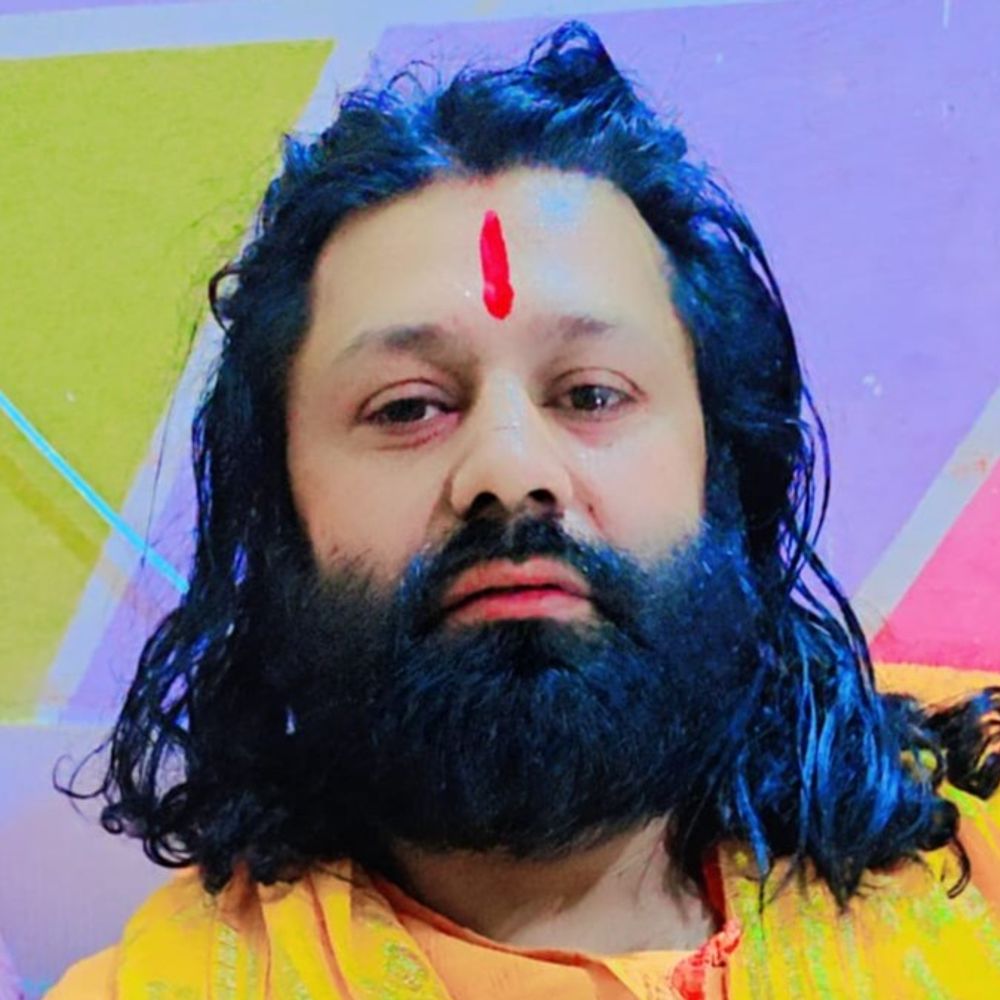 आशुतोष महाराज हिस्ट्रीशीट रद्द कराने हाईकोर्ट पहुंचे:शंकराचार्य अविमुक्तेश्वरानंद पर दर्ज कराया है पाक्सो एक्ट में मुकदमा