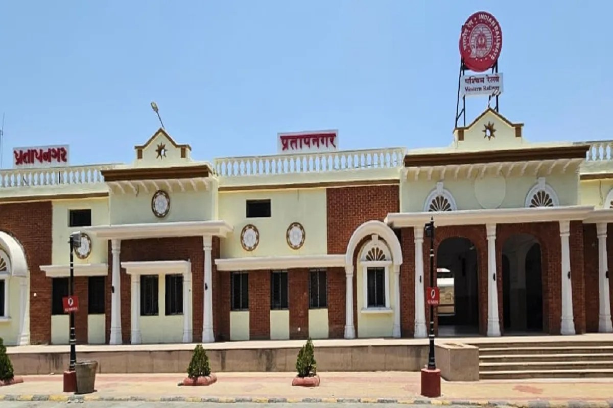 प्रतापनगर रेलवे स्टेशन से लंबी दूरी की ट्रेनों के संचालन की योजना