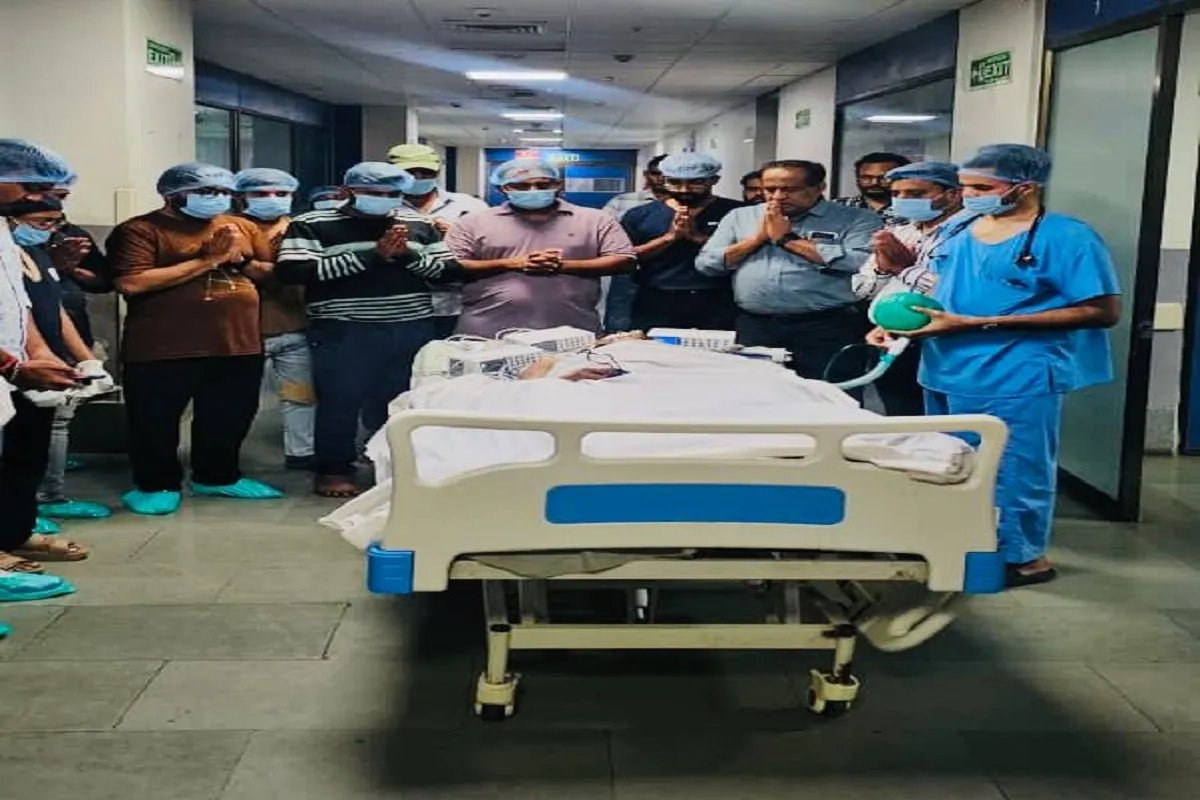 Ahmedabad: अंगदान महादानः ब्रेन डेड मरीज के अंगदान से तीन को मिला जीवन