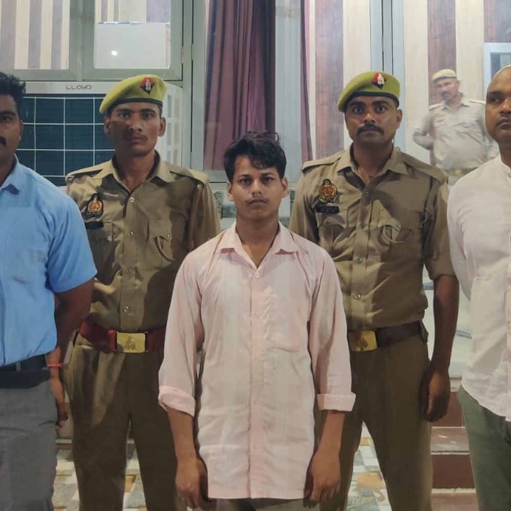 आजमगढ़ में पुलिस भर्ती परीक्षा को लेकर बनाया भ्रामक वीडियो:सोशल मीडिया प्लेटफॉर्म इंस्टाग्राम पर फॉलोवर बढ़ाने के लिए आरोपी ने की हरकत, हिरासत में लिया गया आरोपी