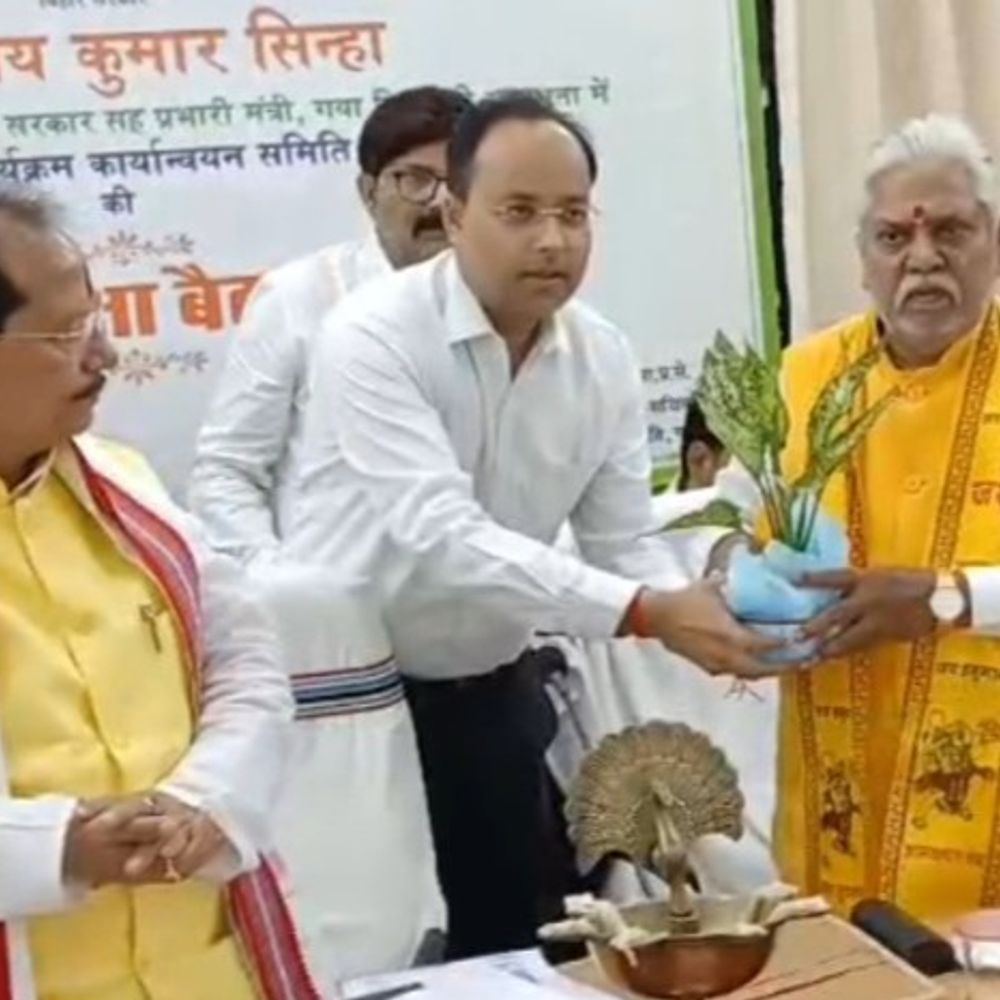 मुजफ्फरपुर हादसे के दोषी बख्शे नहीं जाएंगे – विजय सिन्हा:गयाजी में कृषि मंत्री बोले- हादसा दुर्भाग्यपूर्ण है, प्रभावित लोगों को राहत पहुंचा रही सरकार