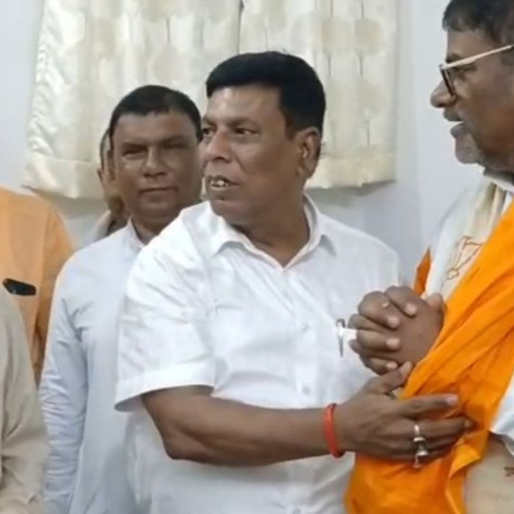 ‘लालू परिवार को संविधान के विपरीत काम करने की आदत’:गयाजी में मंत्री प्रमोद बोले- इनलोगों को संविधान के दायरे में रहना चाहिए