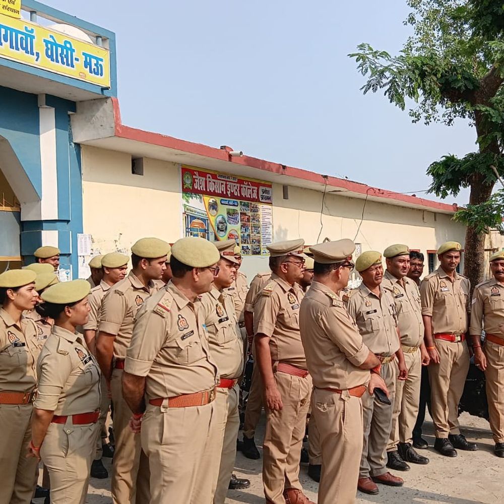 मऊ में 19 केंद्रों पर होगी पुलिस भर्ती परीक्षा:तीन दिन, दस पालियों में 49536 अभ्यर्थी होंगे शामिल