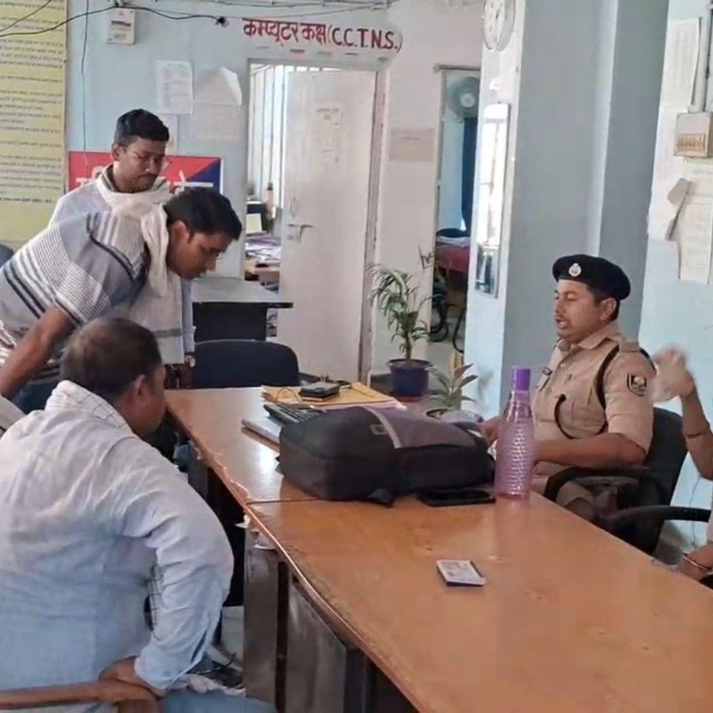 मोहनिया सुनील चौधरी हत्याकांड में 2 अरेस्ट:9 को कचरे के पास मिला था शव, संदिग्धों से पूछताछ जारी;CDR की जांच