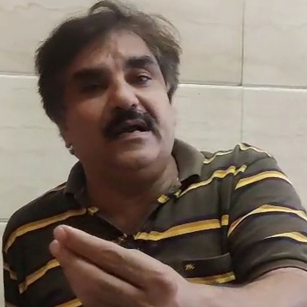 न्यू देहली रेस्टोरेंट के छोले-भटूरे में कंकड़ से दांत टूटा:ग्राहक ने वीडियो बनाकर किया वायरल