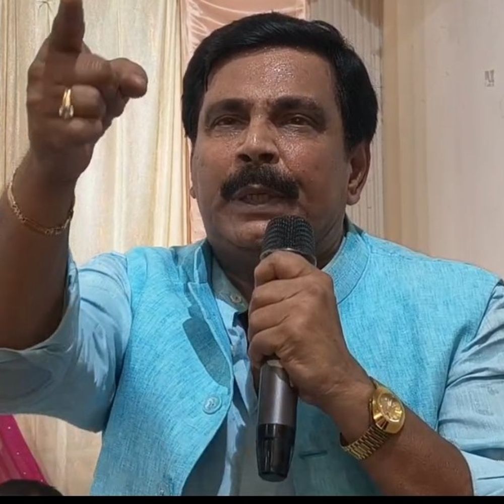 ‘नीतीश को ‘दरबारी’ बना दिया गया, जदयू कार्यकर्ता विरोध करें’:आनंद मोहन ने कहा- नेता के सम्मान के लिए आवाज उठाएं