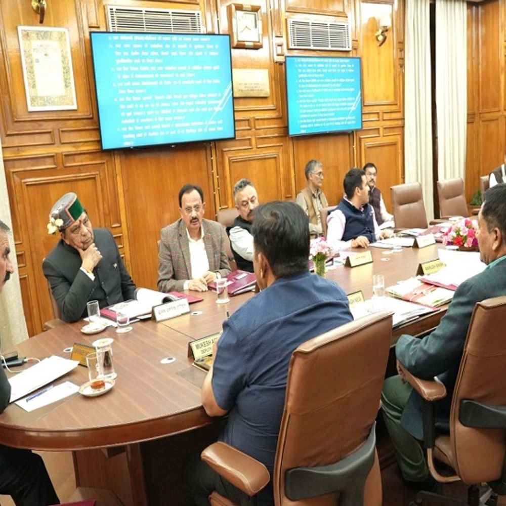 हिमाचल कैबिनेट में नर्स और OTA भर्ती को मिलेगी मंजूरी:300 डॉक्टरों का बनेगा लीव रिजर्व कैडर, अतिक्रमण रेगुलर करने को पॉलिसी