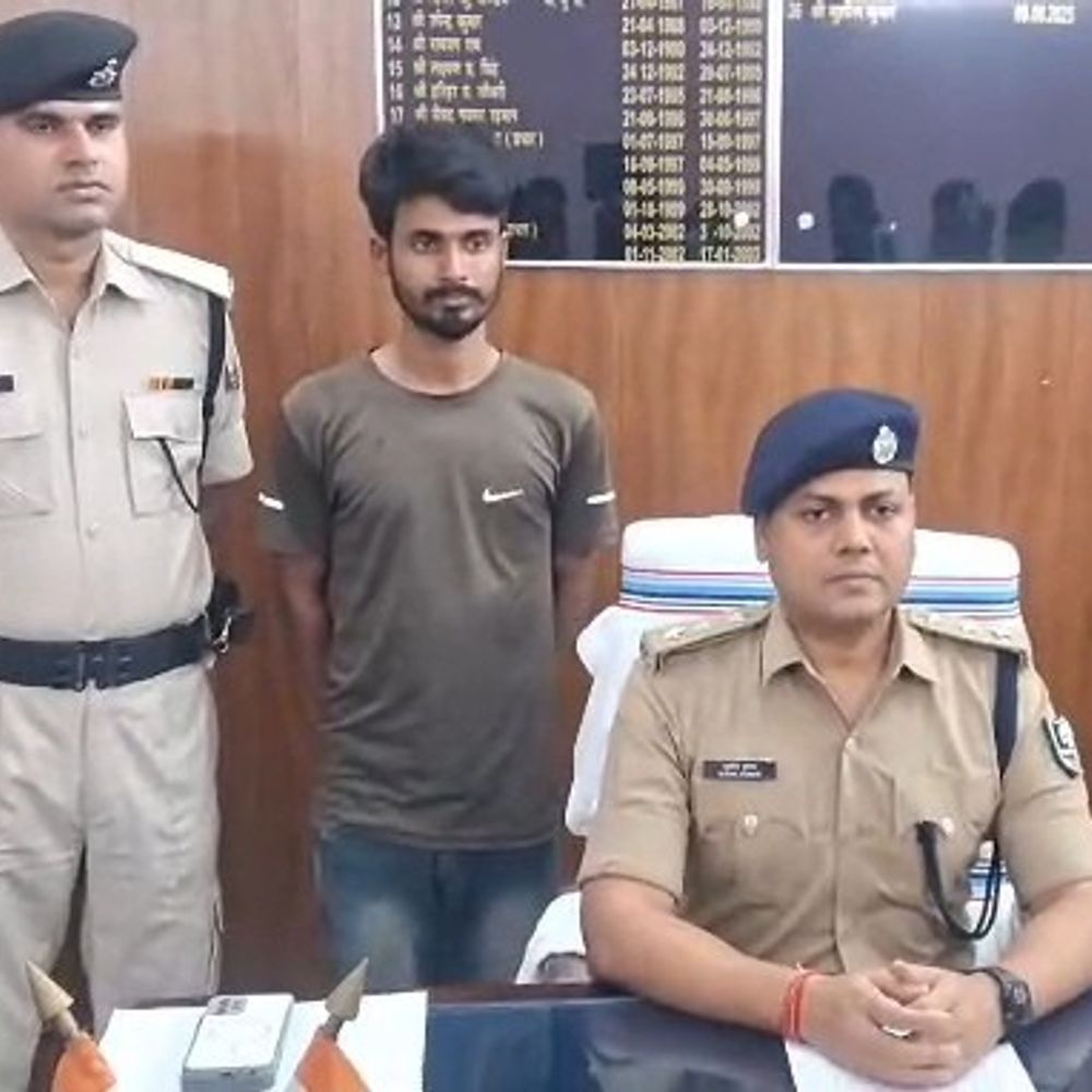 अररिया में बांस की झाड़ी में मिला महिला का शव:पति ने की हत्या, 4 वर्षीय बेटे को बचाया; आरोपी गिरफ्तार