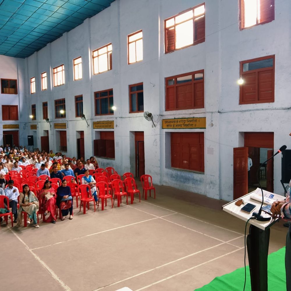 यूपी पुलिस भर्ती परीक्षा, कक्ष निरीक्षकों को प्रशिक्षण:डीएम ने निष्पक्षता और पारदर्शिता सुनिश्चित करने के निर्देश दिए