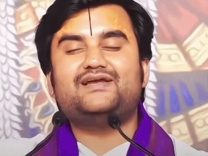 भक्ति केवल शब्दों में नहीं, आचरण में दिखनी चाहिए:कथा के चौथे दिन बोले कथावाचक इंद्रेश, श्रीकृष्ण जन्मोत्सव पर उमड़ा जनसैलाब