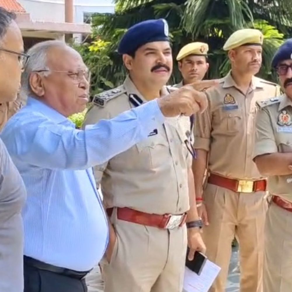 उद्योगपति के घर 2 करोड़ की डकैती:पौत्र को मारने की दी धमकी, पुलिस जांच में जुटी