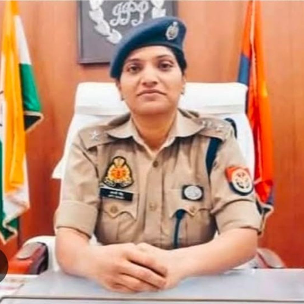 शहर में तीन दिन भारी वाहनों का प्रवेश प्रतिबंधित:फर्रुखाबाद में पुलिस भर्ती परीक्षा के कारण यातायात डायवर्ट