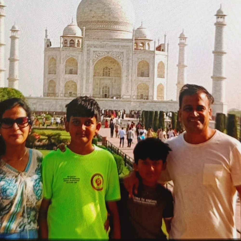 हिमाचल हादसे में मौत…एक साथ उठीं चार अर्थियां:ताइक्वांडो प्रतियोगिता हुए शामिल, फिर घूमने निकला था परिवार, गहरी खाई में गिरी कार