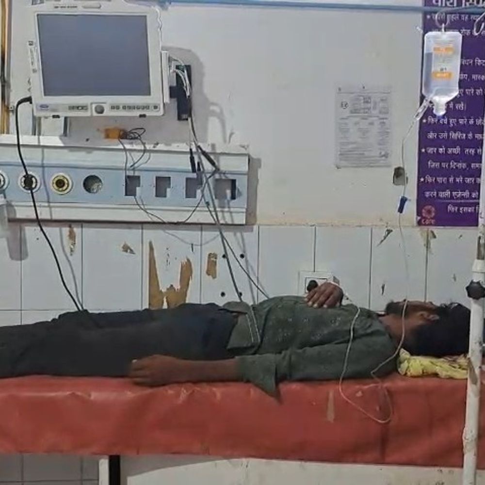 लापता युवक एक सप्ताह बाद मिला, हॉस्पिटल में एडमिट:जमुई में मंझवे के पास भटक रहा था, याददाश्त कमजोर होने से बोलने में असमर्थ