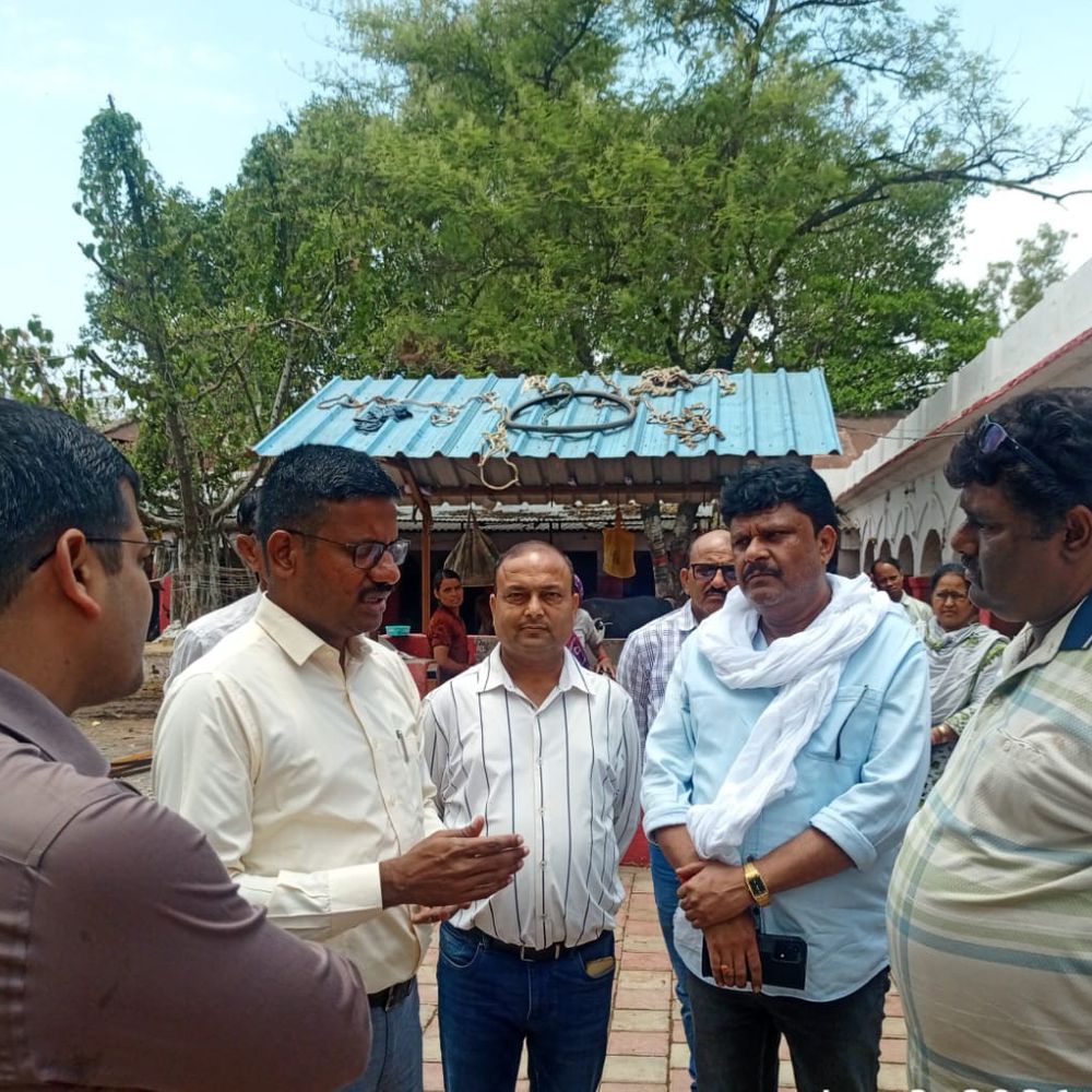 कलेक्टर को बताया- दुकानों पर कब्जे से गोशाला को नुकसान:सतना में किराएदारों को नोटिस देगी प्रबंधन समिति; गो सेवा करने आय बढ़ाने पर जोर