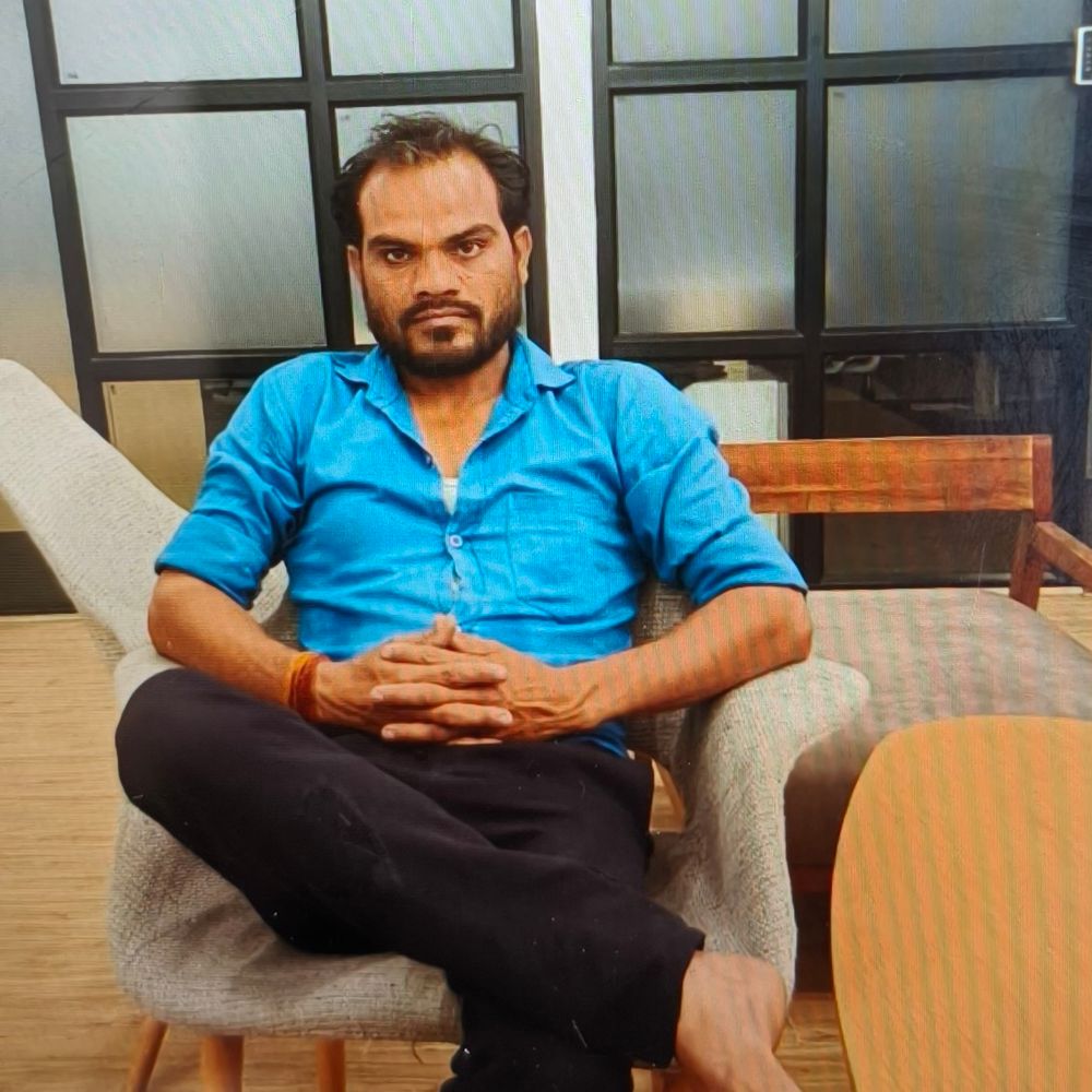 घर लौट रहे बाइक सवार कारपेंटर की मौत, एक घायल:बाइक से मैनपुरी लौट रहे थे, गाजियाबाद में फर्नीचर का काम करता था