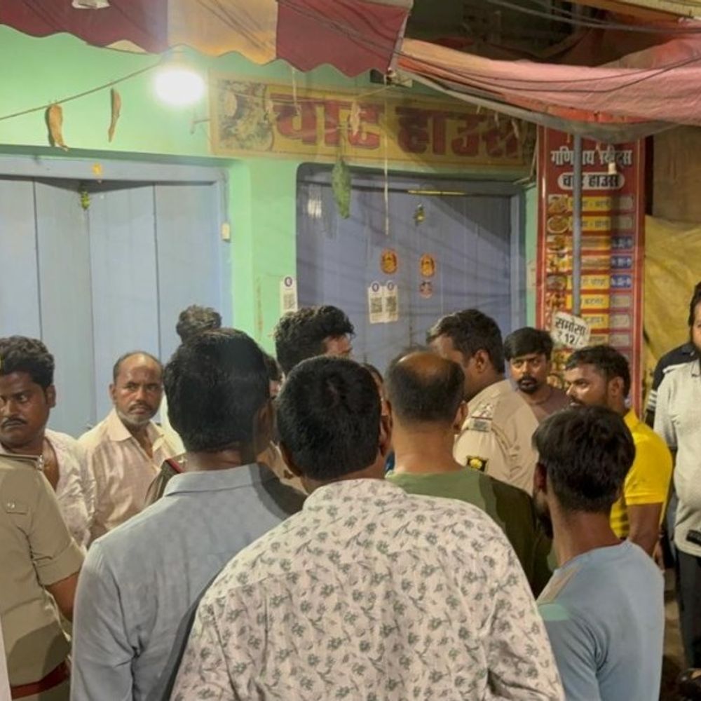 20-25 युवकों ने दुकानदार परिवार समेत 5 लोगों को पीटा:सहरसा के दहलान चौक में पार्किंग विवाद को लेकर हिंसक झड़प