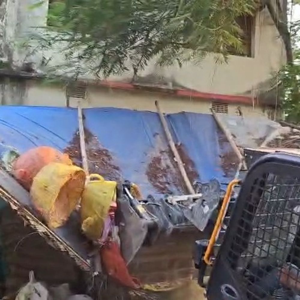जमुई में अतिक्रमण हटाओ अभियान जारी:नगर परिषद फुटपाथ दुकानदारों के लिए वेंडिंग जोन विकसित करेगी